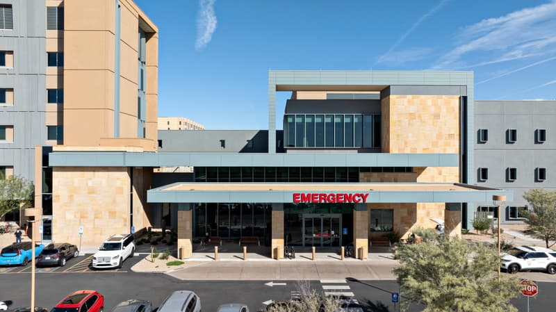 Mayo Clinic in Arizona Emergency Department entrance